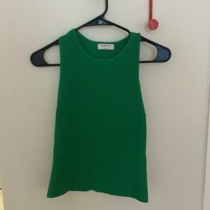 Aritzia Babaton Green sleeveless top knit size L